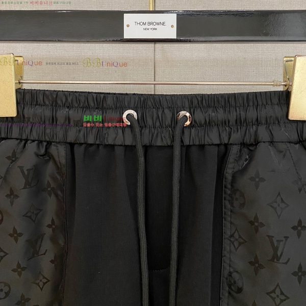 ���� ���̺��� ���� �ݹ��� �¾� 27LT2661226-2