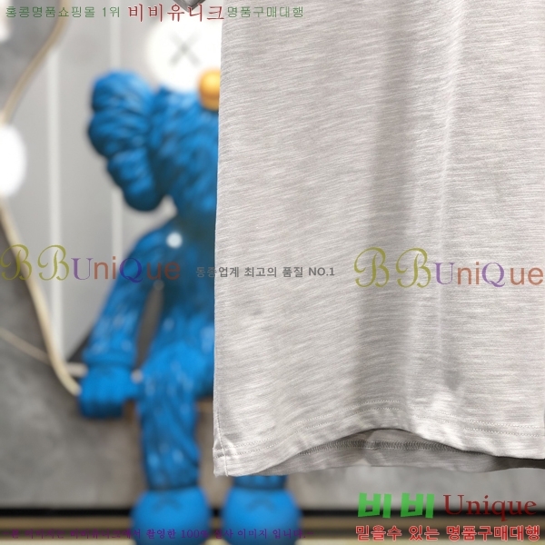 ���� ���ڷ� ��ġ�ڸ� ���� Ƽ���� BC675785-2