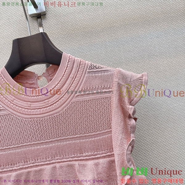 ���� ���ο� ���ǽ� CHE03643-3