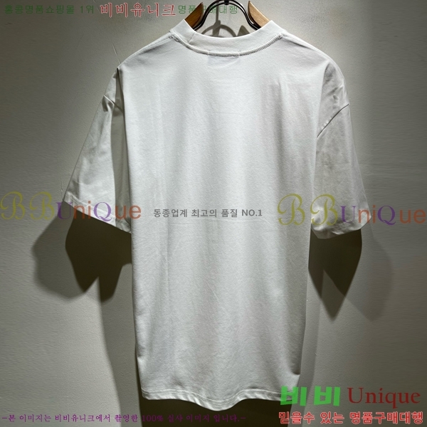 ���� �߷��þư� ���� Ƽ���� BA425477-2