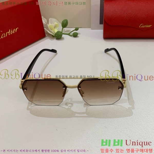 ���� ��쿡 ���۶� CAR167294