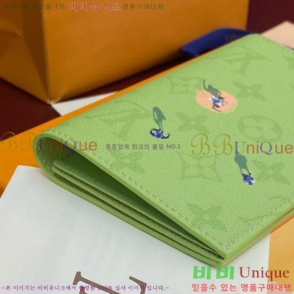 #����*�� �н���Ʈ Ŀ�� �������� M2A347-301
