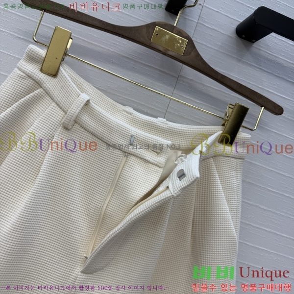 ���� �η�**�� ���� LP465032-3