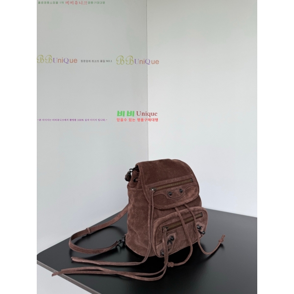 #�߷�**�� 𝗟𝗘 𝗖𝗜𝗧𝗬 ���� �̴� 71294-105