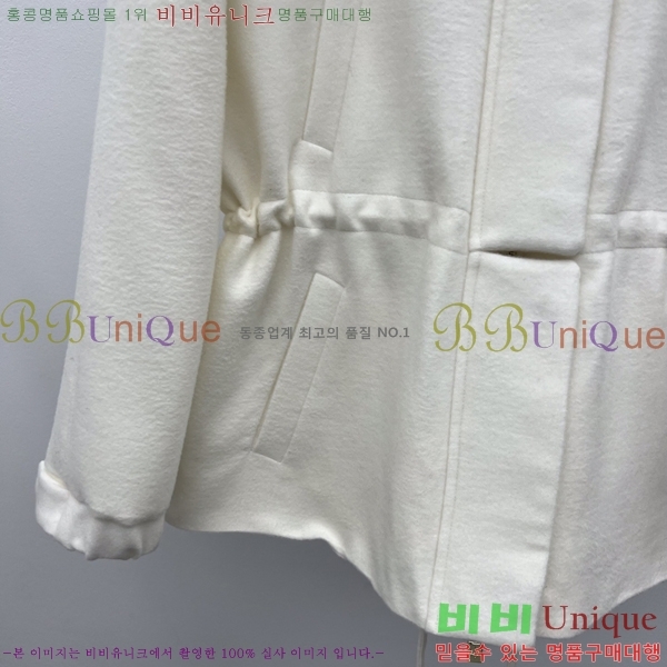 ���� �η�**�� Ż���� ���� �ٿ� �е� LP4570866-1