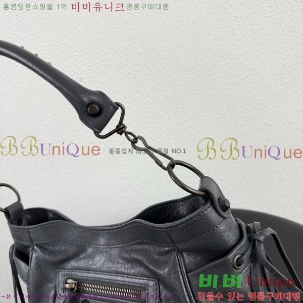 #�߷�**�� 𝗟𝗘 𝗖𝗜𝗧𝗬 �� ��Ƽ ��Ŷ�� 8767572-101