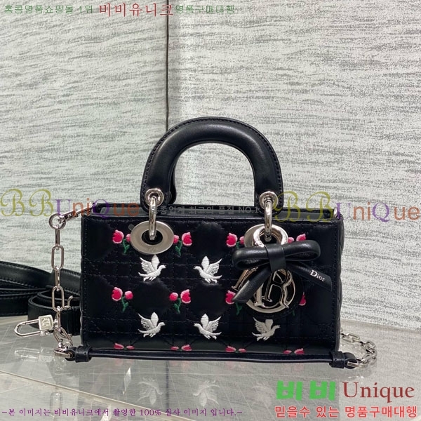 #��� �� ���� �� �̴� M0636-852