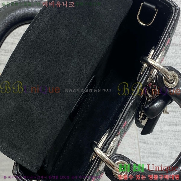 #��� �� ���� �� �̴� M0636-852