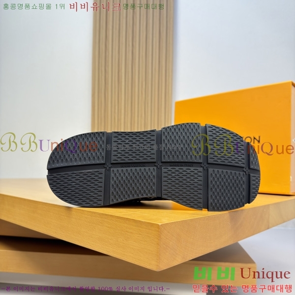 �ְ��� ���� ���̺��� ����Ŀ�� LV366027-1