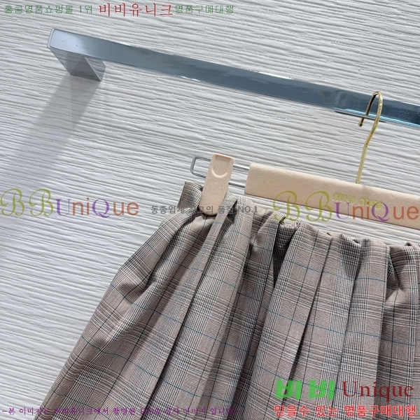 ���� �̿�̿� ��ĿƮ MIU3434561-6
