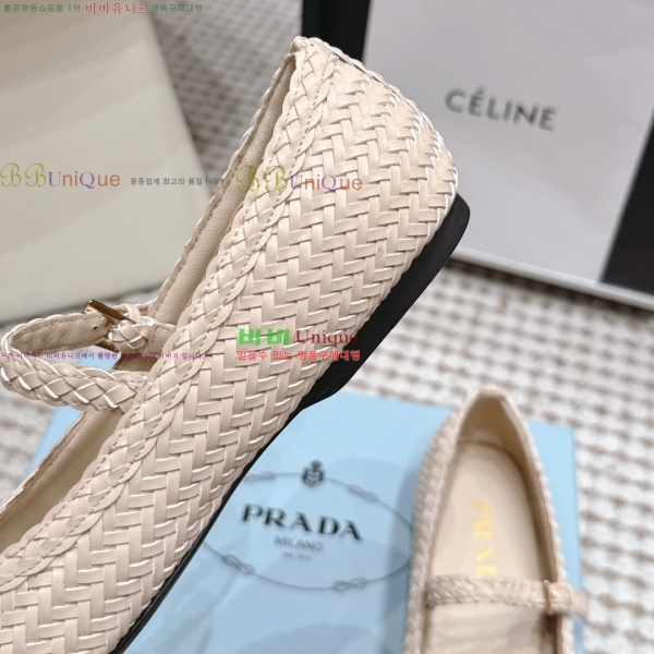 ����� �޸����� �÷����� 32PR268202-2