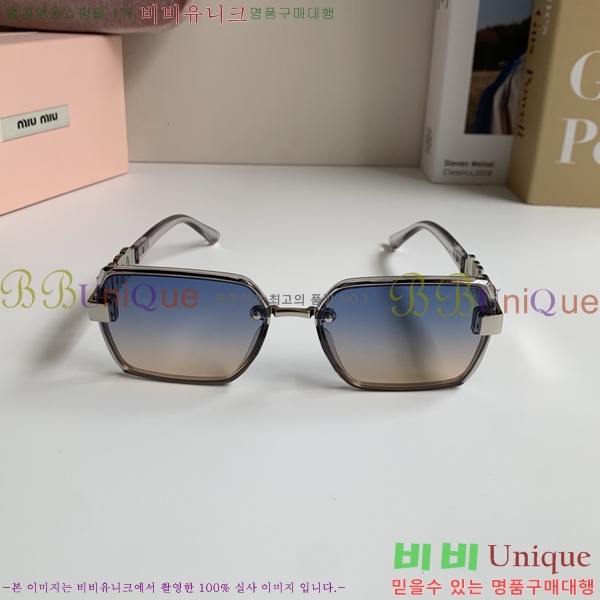 �̿�̿� ���۶� MIU342895