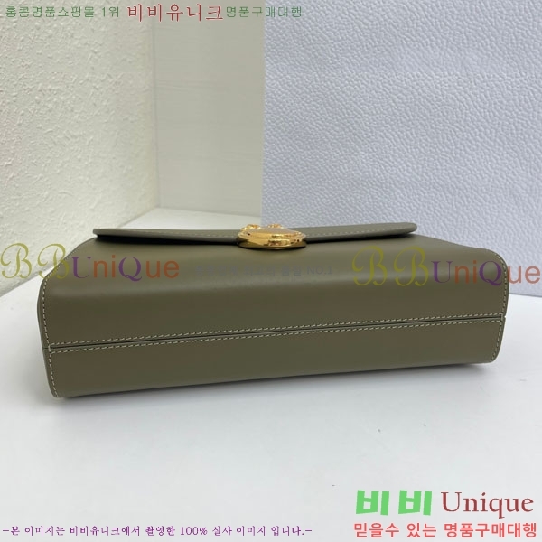 #��* �޴޸��� �Ŀ�ġ M3671-102
