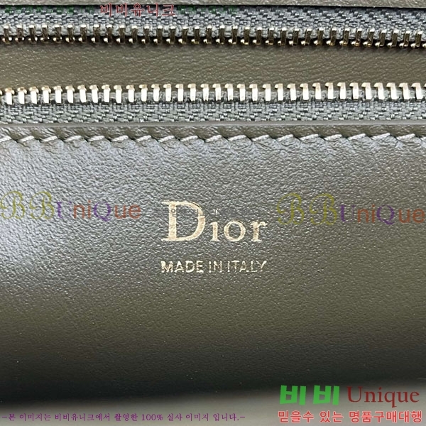 #��* �޴޸��� �Ŀ�ġ M3671-102