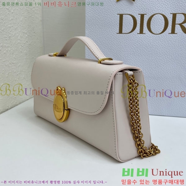 #��* �޴޸��� �Ŀ�ġ M3671-103