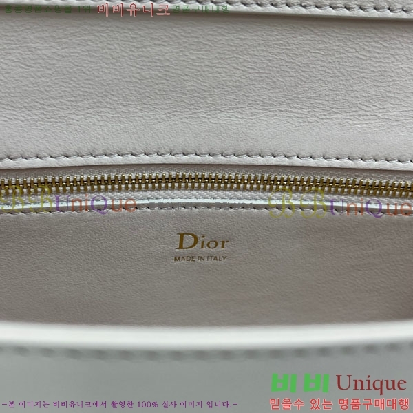 #��* �޴޸��� �Ŀ�ġ M3671-103