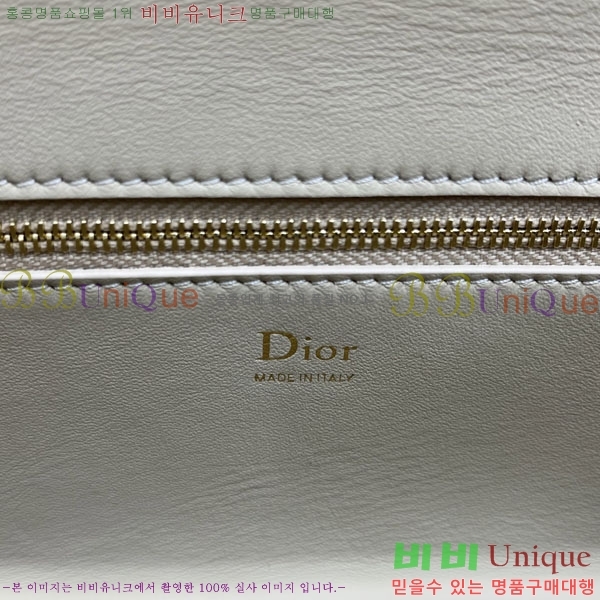 #��* �޴޸��� �Ŀ�ġ M3671-106