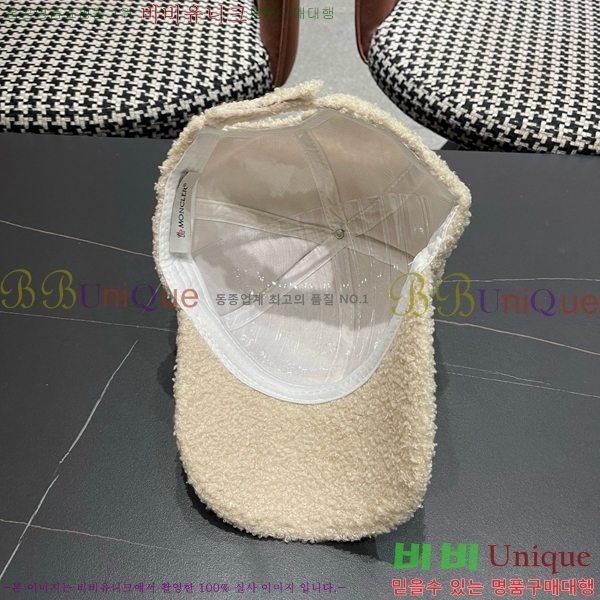 ��**�� ���� M300952-4
