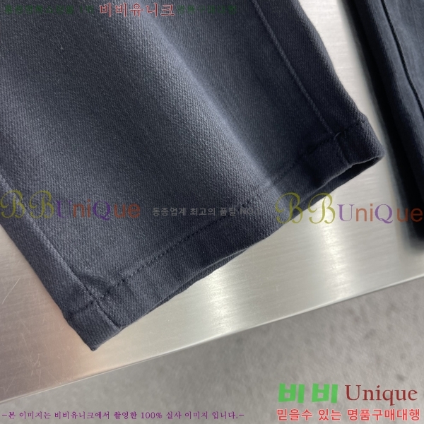 ���� ���ڷ� ��ġ�ڸ� ���� BC215644-2