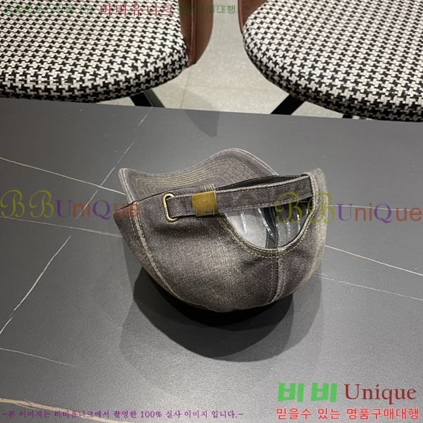 ��**�� ���� M300975-3