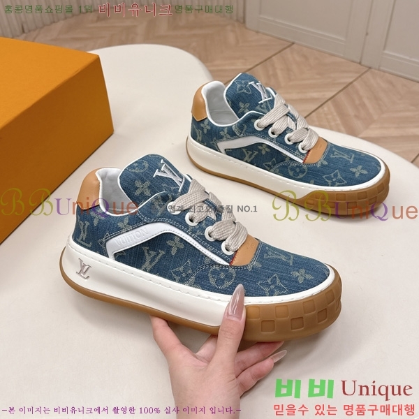 �������� ���̺��� Tilted Sneaker ����Ŀ�� LV402282-1