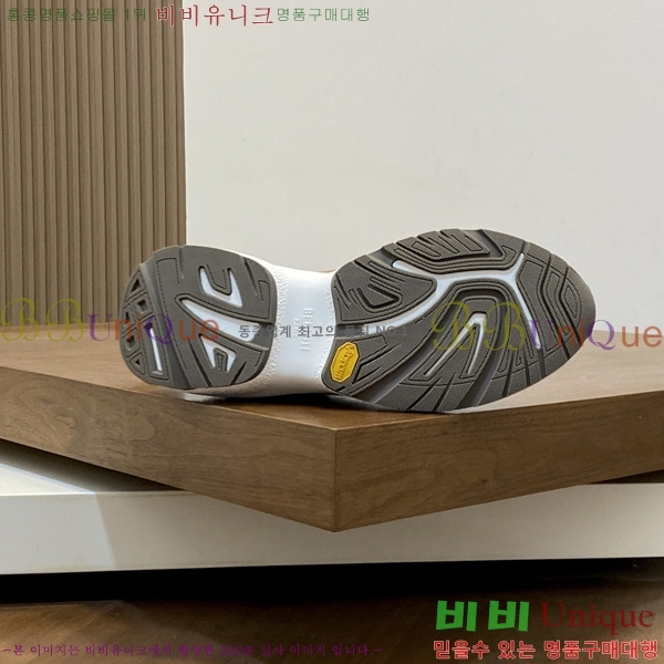 �ְ��� ����  ����Ƽ ����Ŀ�� BT582289-5