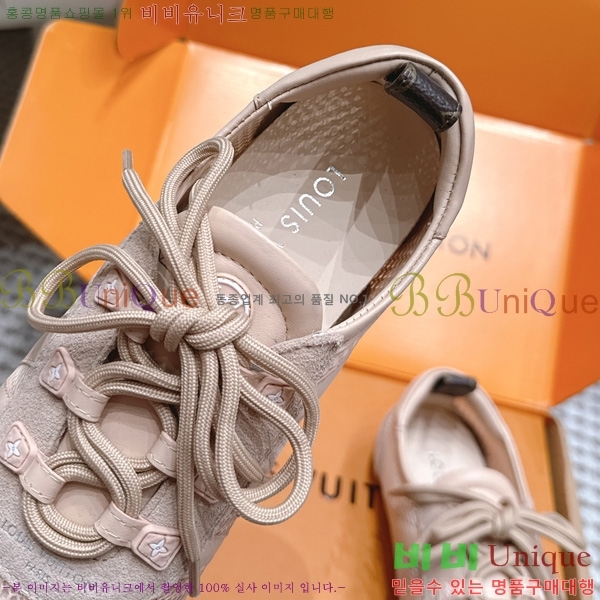���� ����*�� Sneakerina ����Ŀ�� 1LT82230