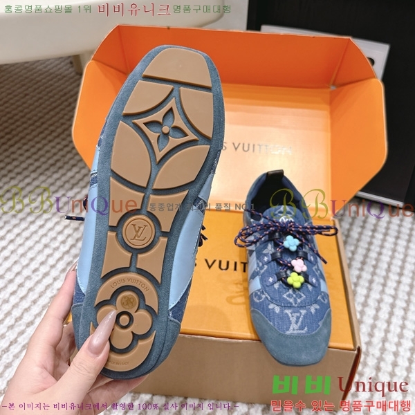 ���� ����*�� Sneakerina ����Ŀ�� 1LT278882