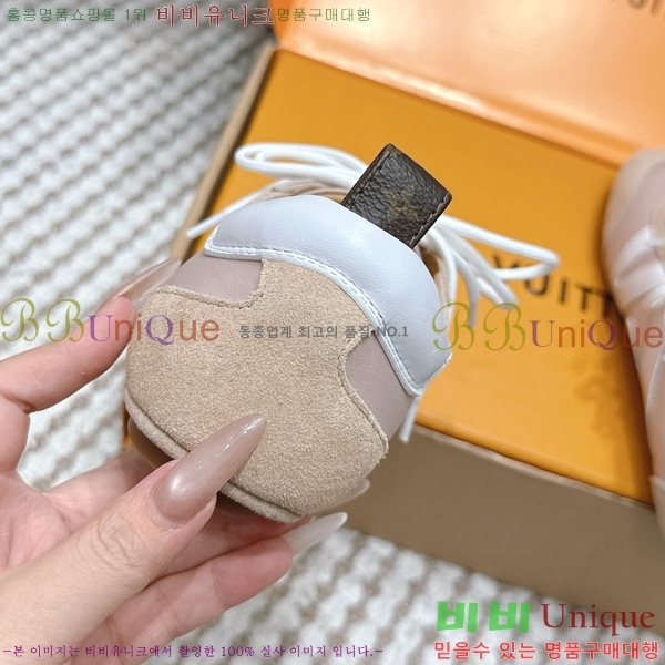 ���� ����*�� Sneakerina ����Ŀ�� 2LT264480